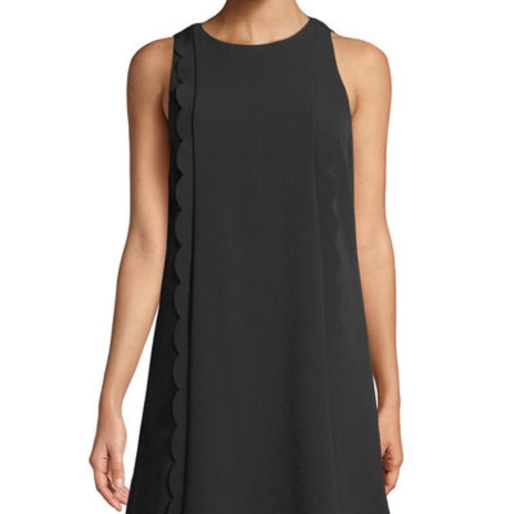 👗Tahari scallop shift dress